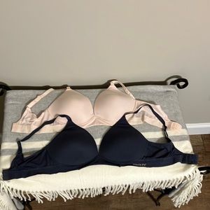 DKNY Ladies 2 pack Bra Size M